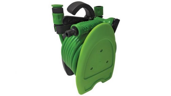 Baštensko crevo na motalici